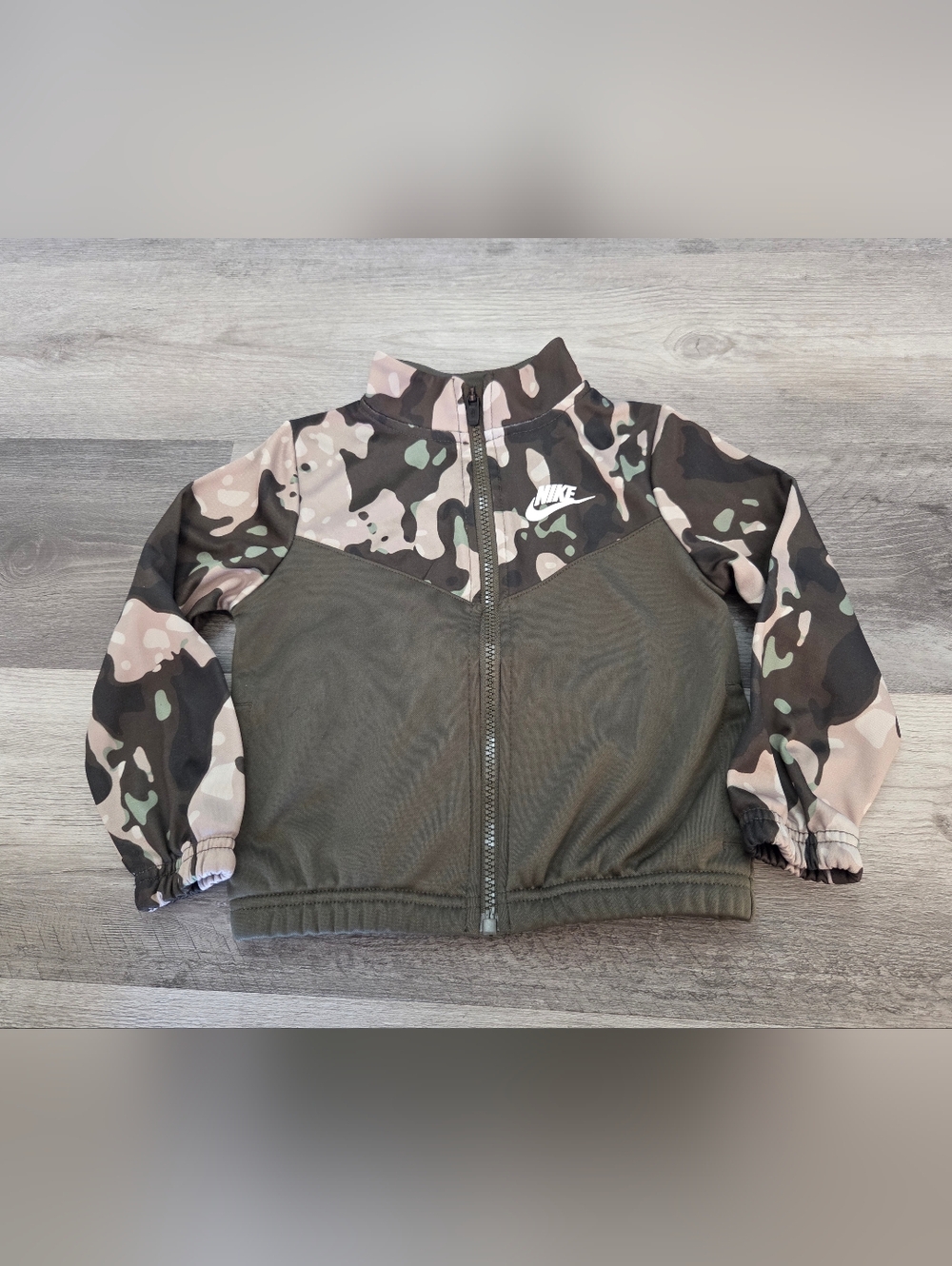 Nike Boy's Camo Jacket Sz. 3T